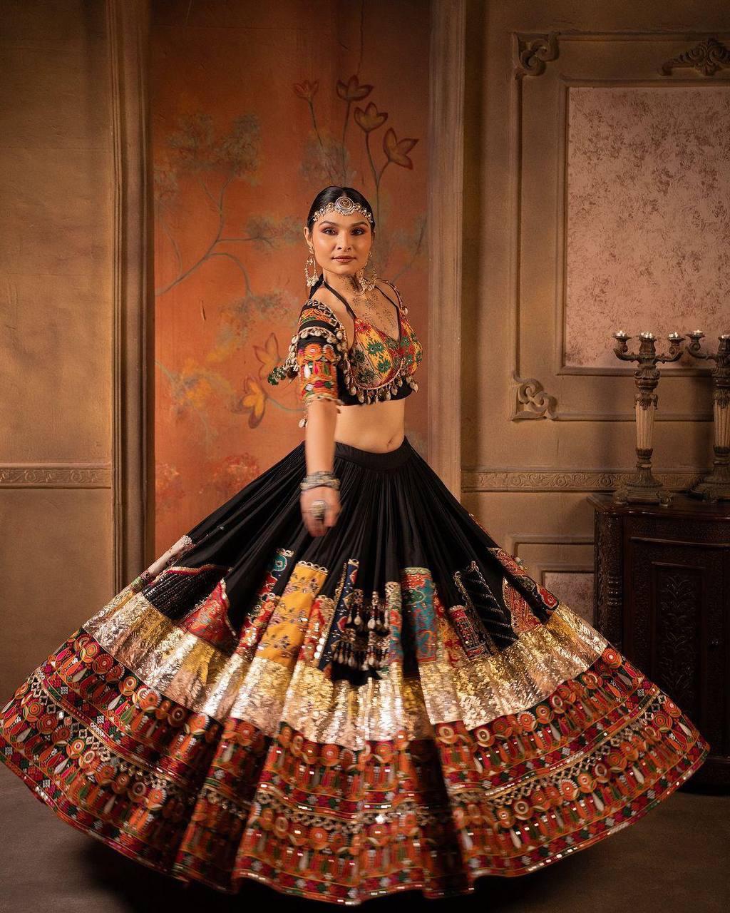 Premium Heavy Muslin Cotton Navratri Lehenga Choli with Real Mirror Work & Digital Print Dupatta