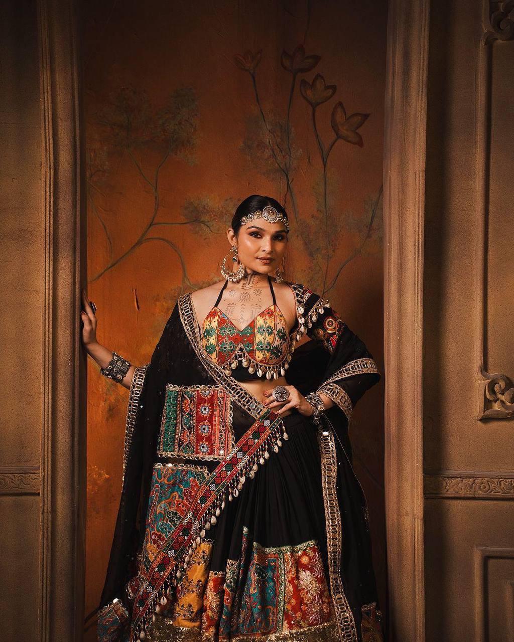 Premium Heavy Muslin Cotton Navratri Lehenga Choli with Real Mirror Work & Digital Print Dupatta