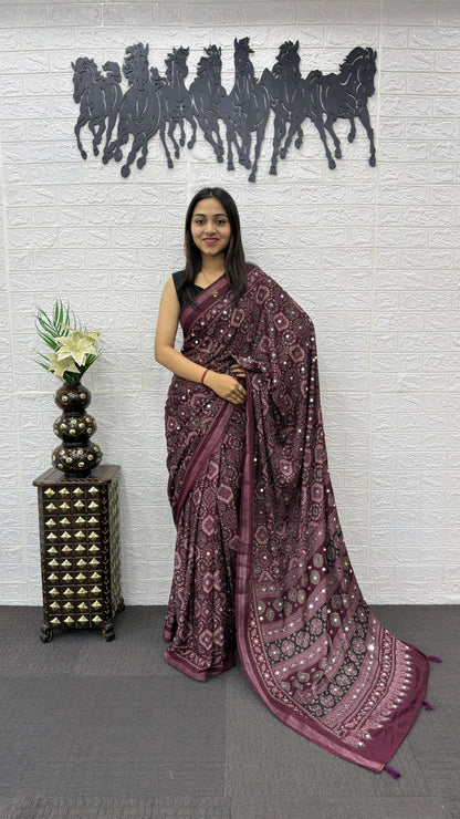 Designer Mirror Work Mall Cotton Saree for Women – Soft & Comfortable Traditional Saree