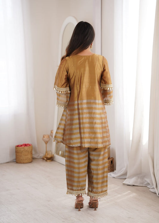 Designer Two-Tone Tissue Co-Ord Set with Mirror Work & Batwa