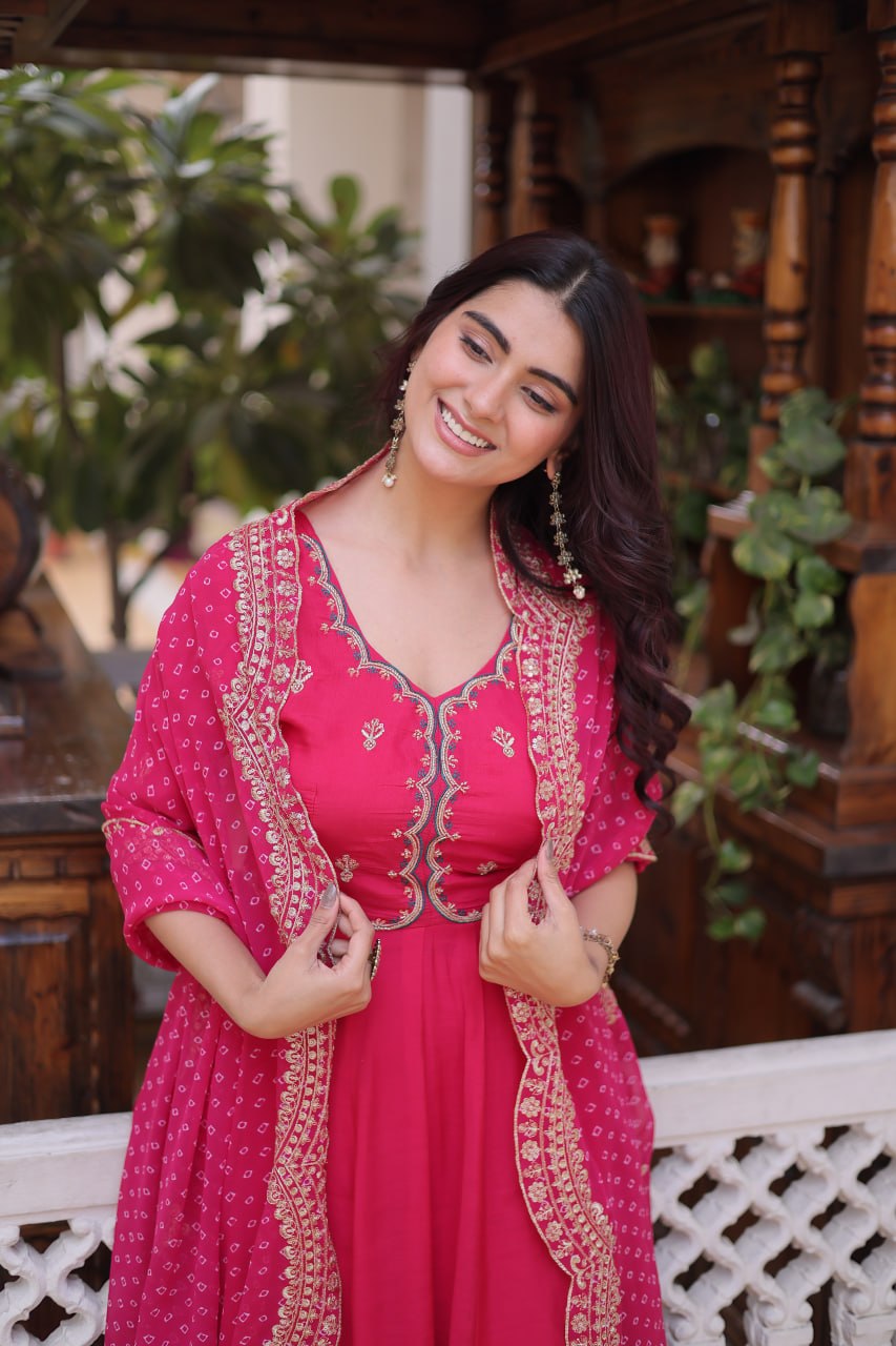 Premium Mul Chanderi Kurti Pant Dupatta Set with Beads Thread Embroidery