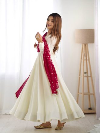 Explore the latest sarees online including silk, party wear and designer styles. Shop premium fabric sarees with fast delivery across India at Nrutya.